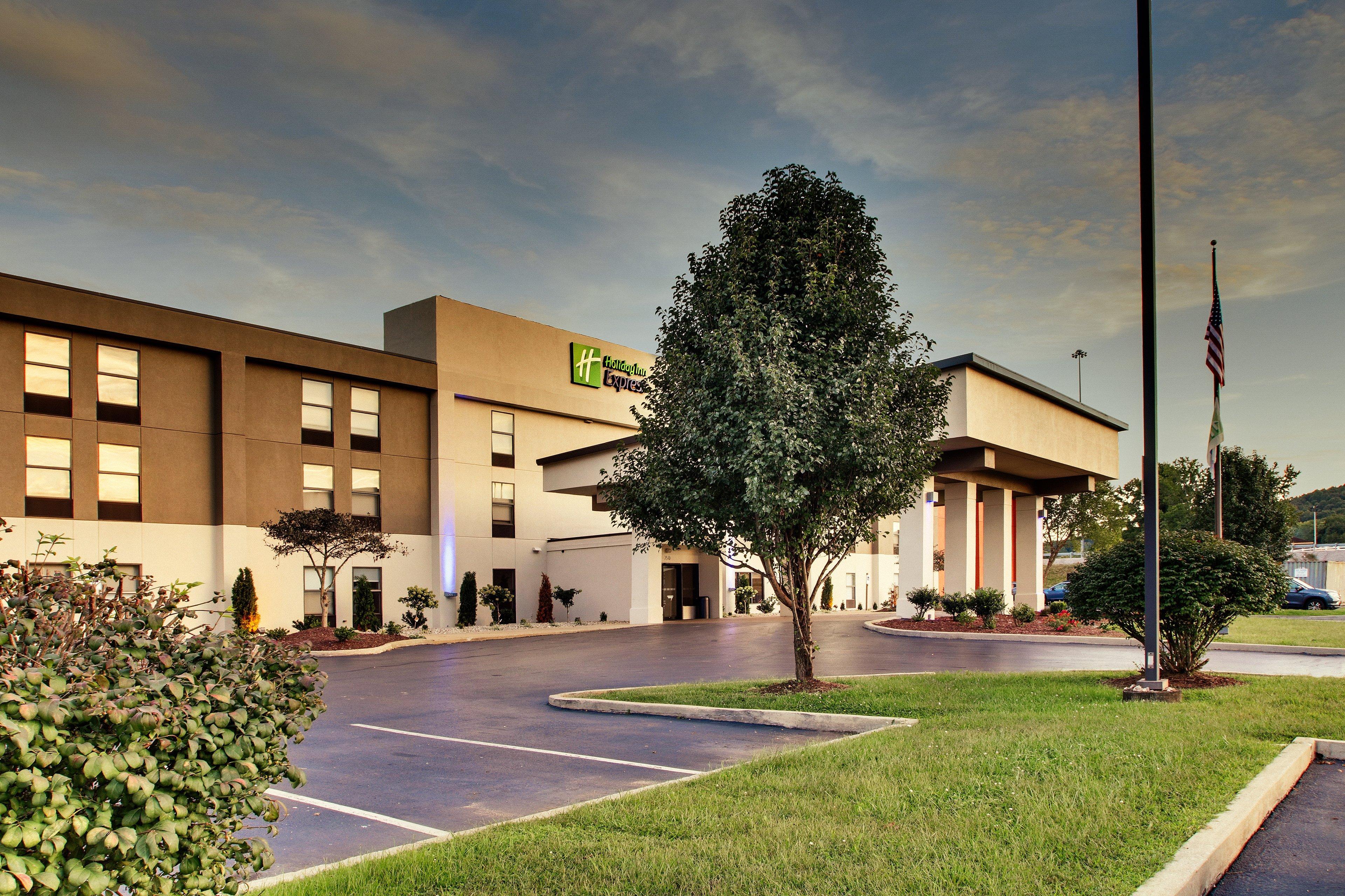 Holiday Inn Express - Horse Cave By Ihg Exterior photo