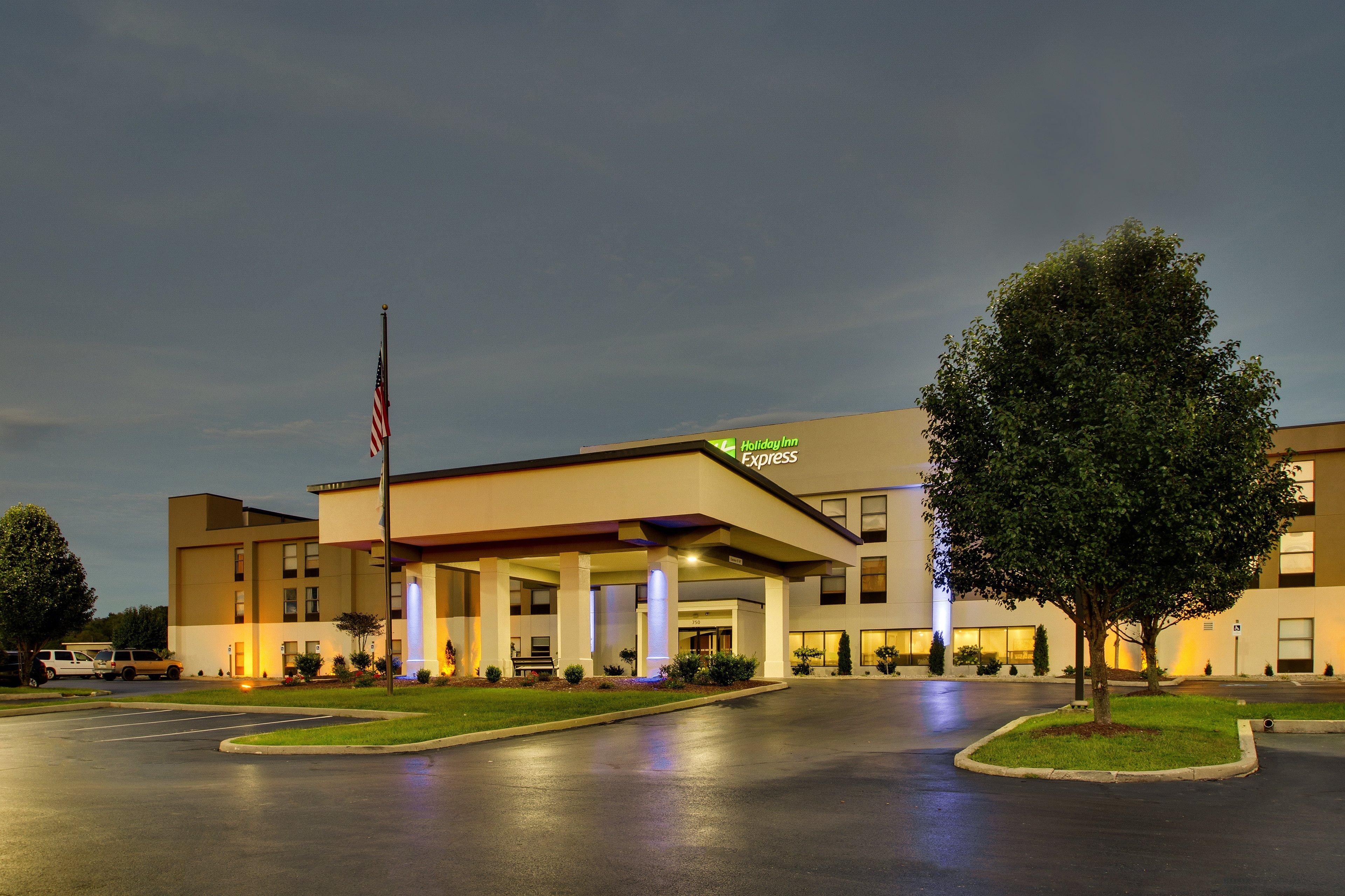 Holiday Inn Express - Horse Cave By Ihg Exterior photo