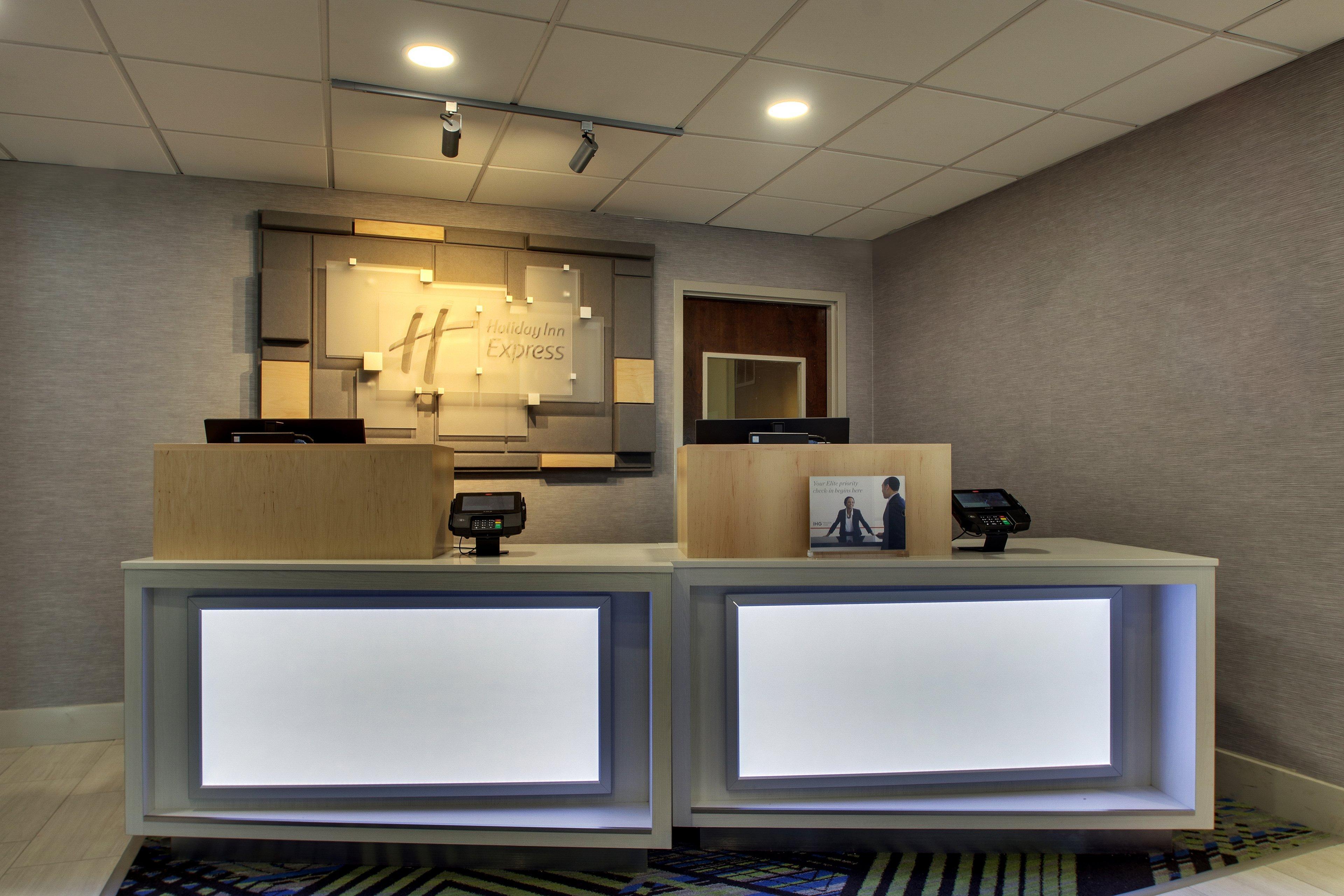 Holiday Inn Express - Horse Cave By Ihg Exterior photo